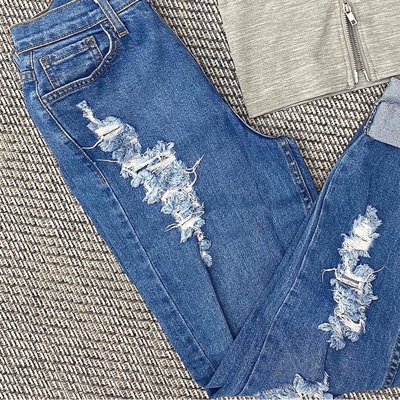 Distressed mom jeans relaxed fit - Picture 3 of 3